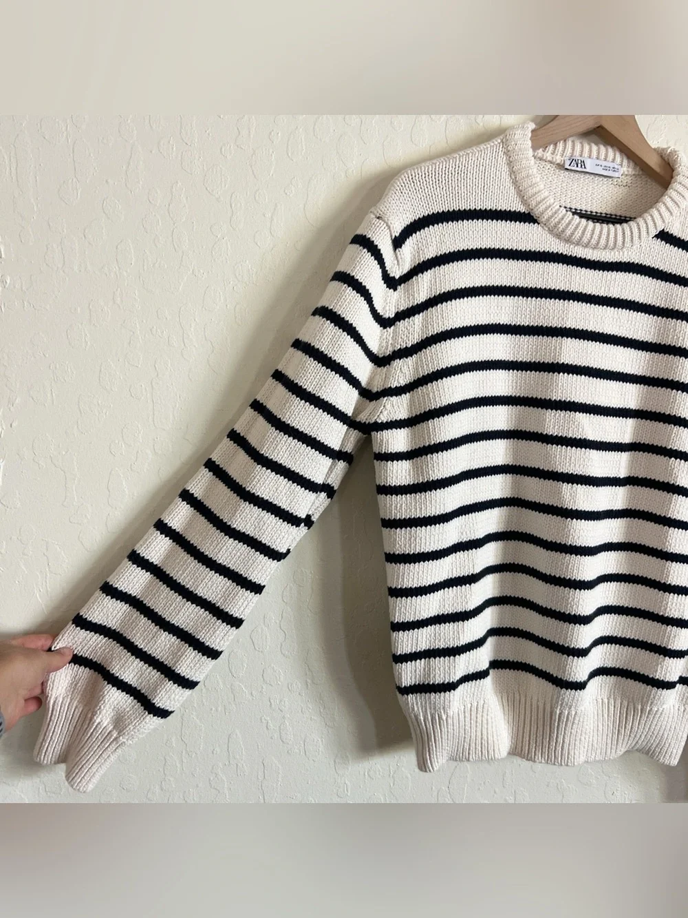 Zara Striped Knit Pulllover Crewneck sweater Jumper XL Black Cream Gold Button